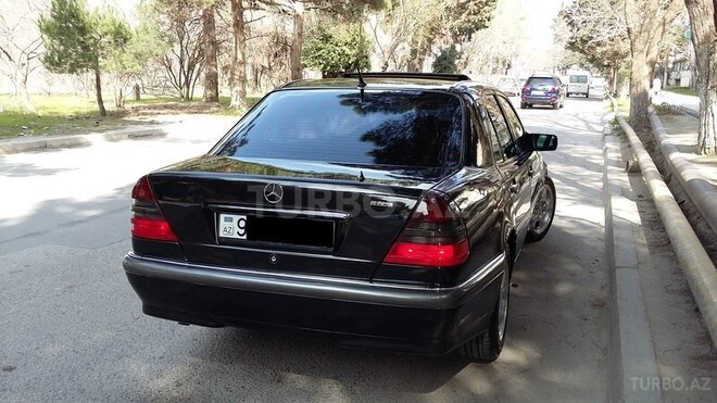Mercedes C 180 1997, 220,000 km - 1.8 l - Bakı