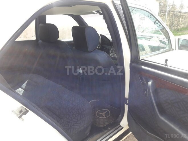 Mercedes C 200 1995, 234,567 km - 2.0 l - Gəncə