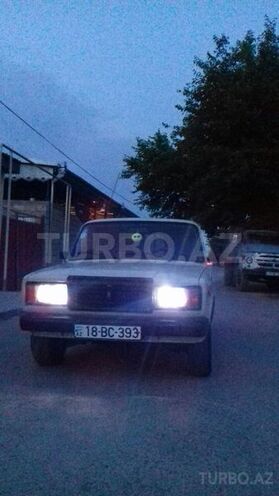 LADA (VAZ) 2105 1981, 100 km - 1.5 л - Şirvan
