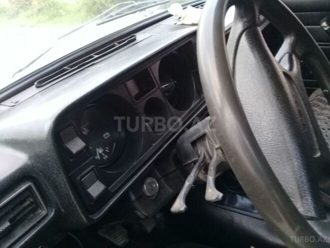 LADA (VAZ) 2105 1981, 100 km - 1.5 л - Şirvan