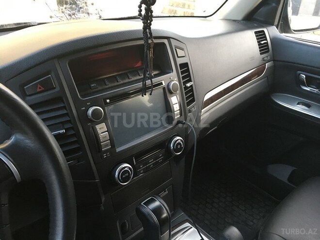 Mitsubishi Pajero 2013, 86,000 km - 3.0 л - Bakı