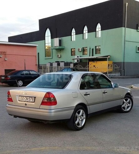Mercedes C 220 1996, 313,000 km - 2.2 l - Sumqayıt