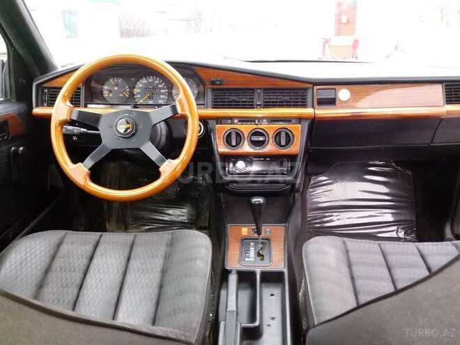 Mercedes 190 1991, 278,650 km - 1.8 l - Şamaxı