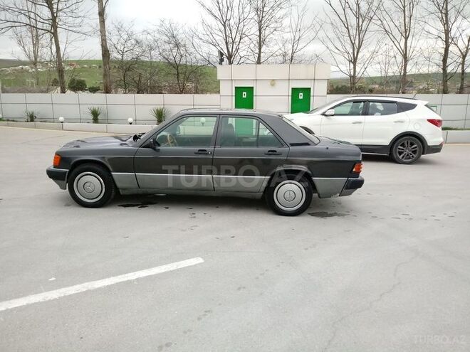 Mercedes 190 1991, 278,650 km - 1.8 l - Şamaxı