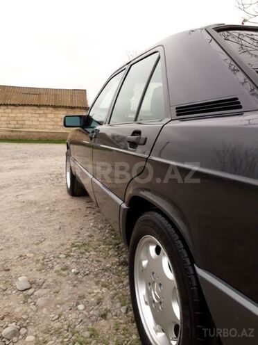 Mercedes 190 1990, 300,000 km - 1.8 л - Bərdə