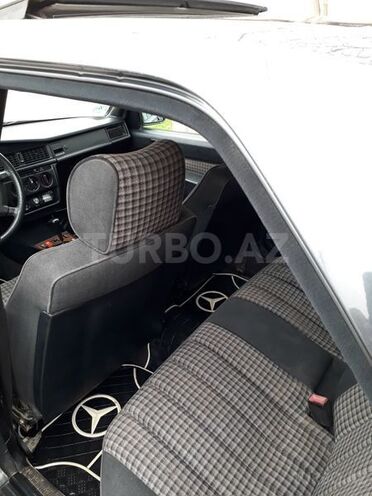Mercedes 190 1990, 300,000 km - 1.8 л - Bərdə