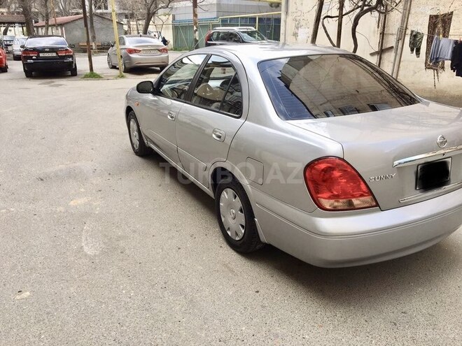 Nissan Sunny 2005, 198,000 km - 1.6 l - Bakı