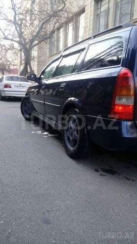 Opel Astra 1997, 200,000 km - 1.6 l - Bakı