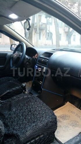 Opel Astra 1997, 200,000 km - 1.6 l - Bakı