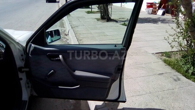 Mercedes C 220 1994, 450,898 km - 2.2 l - Mingəçevir