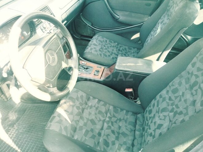 Mercedes C 220 1998, 243,000 km - 0.2 l - Bakı