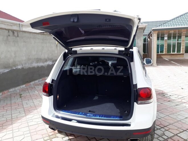 Volkswagen Touareg 2008, 40,000 km - 3.6 l - Bakı