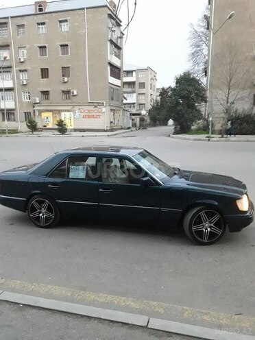Mercedes E 300 1995, 246,647 km - 3.0 л - Gəncə