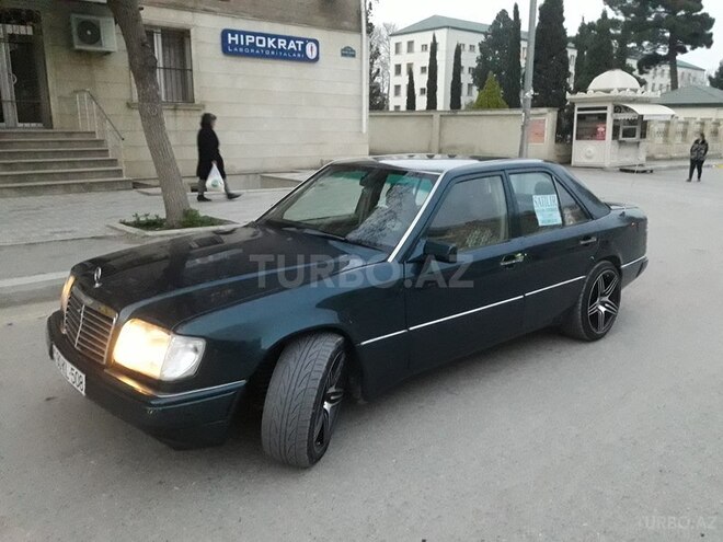 Mercedes E 300 1995, 246,647 km - 3.0 л - Gəncə