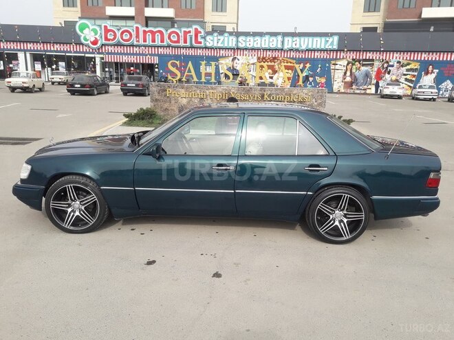 Mercedes E 300 1995, 246,647 km - 3.0 л - Gəncə