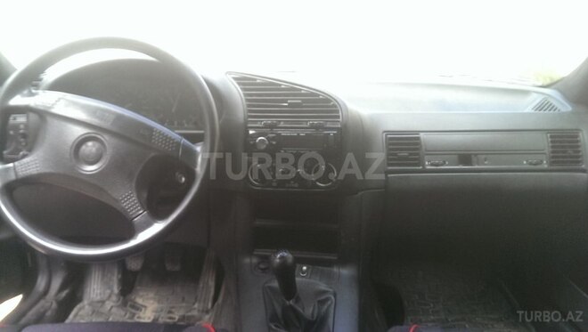 BMW 316 1993, 425,000 km - 1.6 л - Bakı