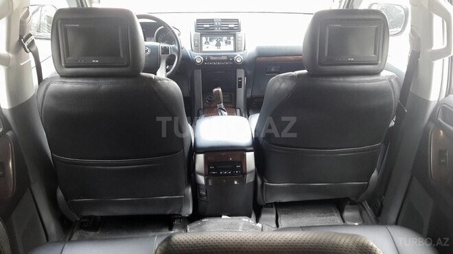 Toyota Prado 2010, 33,200 km - 2.7 l - Bakı