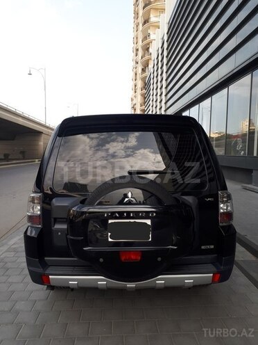 Mitsubishi Pajero 2007, 186,000 km - 3.0 l - Bakı