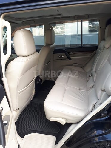 Mitsubishi Pajero 2007, 186,000 km - 3.0 l - Bakı