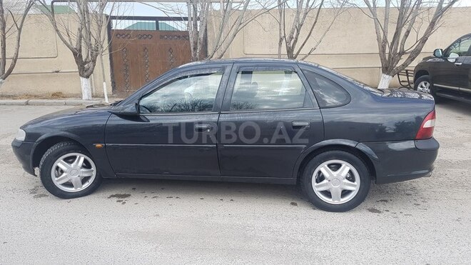 Opel Vectra 1996, 271,000 km - 1.8 l - Bakı
