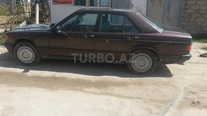 Mercedes 190 1985, 270,844 km - 2.0 l - Bakı