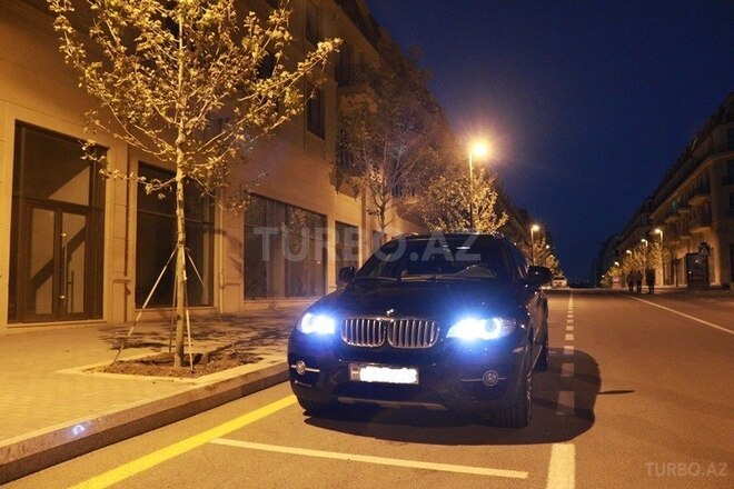 BMW X6 2008, 87,000 km - 4.4 l - Bakı