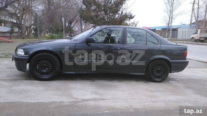 BMW 316 1994, 300,502 km - 1.6 l - Mingəçevir