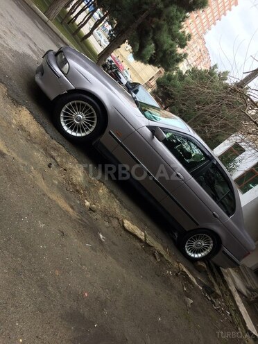 BMW 528 1996, 591,418 km - 2.8 l - Bakı