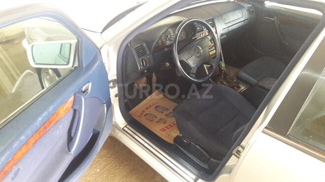 Mercedes C 200 1999, 225,000 km - 0.2 l - Bakı