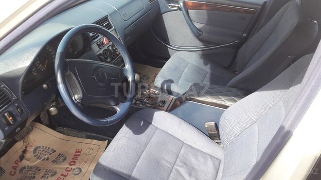 Mercedes C 200 1999, 225,000 km - 0.2 l - Bakı