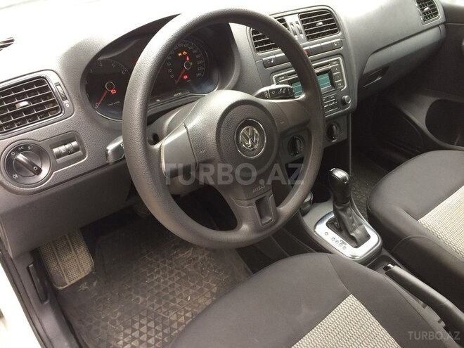 Volkswagen Polo 2014, 54,000 km - 1.6 l - Sumqayıt