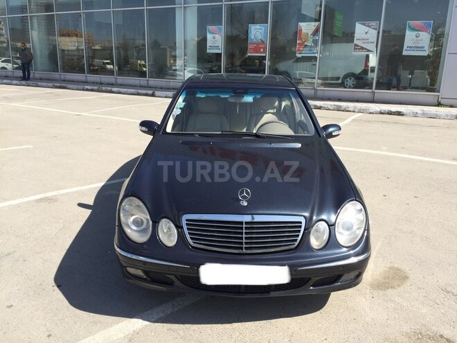 Mercedes E 240 2002, 320,000 km - 2.6 l - Bakı