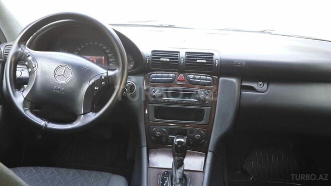 Mercedes C 200 2002, 235,000 km - 2.0 l - Sumqayıt