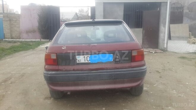 Opel Astra 1996, 220,000 km - 1.6 л - Bakı
