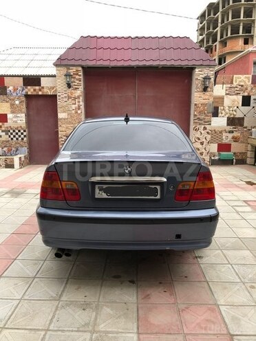 BMW 325 2002, 329,000 km - 2.5 l - Bakı