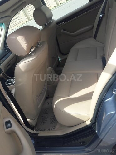 BMW 325 2002, 329,000 km - 2.5 l - Bakı