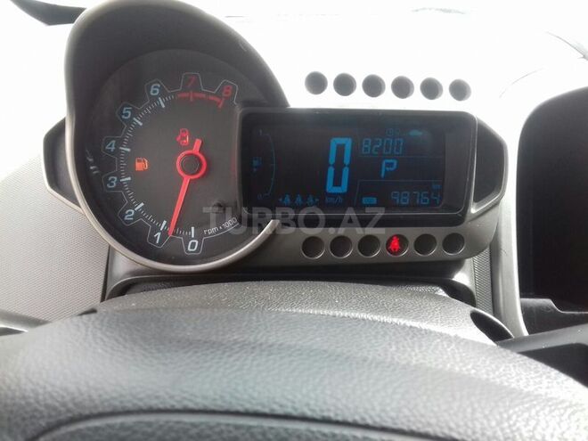 Chevrolet Aveo 2013, 98,000 km - 1.4 l - Göygöl