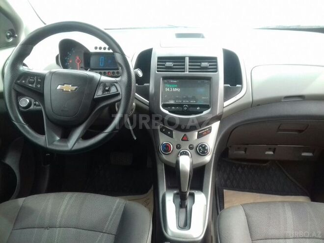 Chevrolet Aveo 2013, 98,000 km - 1.4 l - Göygöl