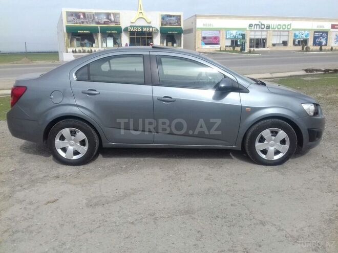 Chevrolet Aveo 2013, 98,000 km - 1.4 l - Göygöl