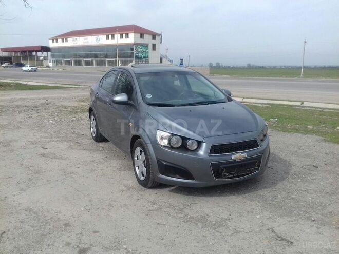 Chevrolet Aveo 2013, 98,000 km - 1.4 l - Göygöl