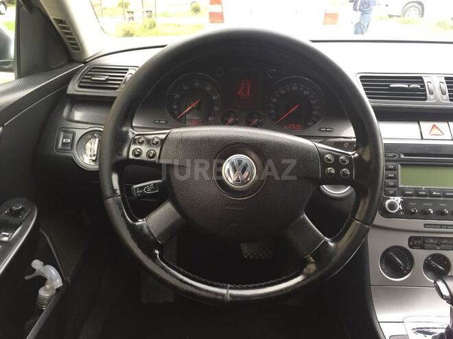 Volkswagen Passat 2005, 315,010 km - 2.0 l - Bakı