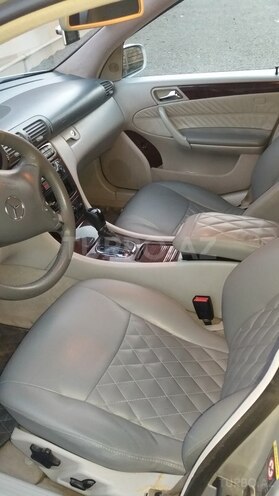 Mercedes C 240 2001, 307,317 km - 2.6 л - Lənkəran