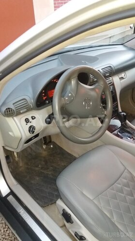 Mercedes C 240 2001, 307,317 km - 2.6 л - Lənkəran