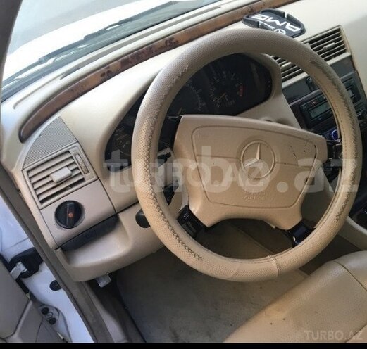Mercedes C 230 1998, 248,000 km - 2.3 л - Beyləqan