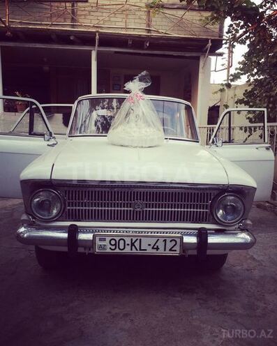 Moskvich 412 1976, 211,000 km - 2.4 л - Salyan
