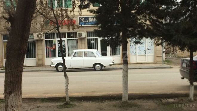 Moskvich 412 1976, 211,000 km - 2.4 л - Salyan