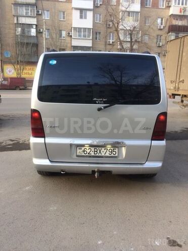 Mercedes Vito 112 2000, 206,868 km - 2.2 l - Zaqatala