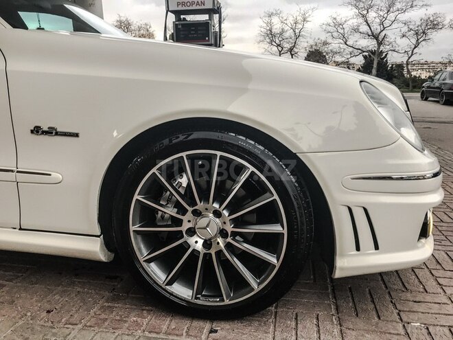 Mercedes E 320 2003, 209,006 km - 3.2 л - Bakı