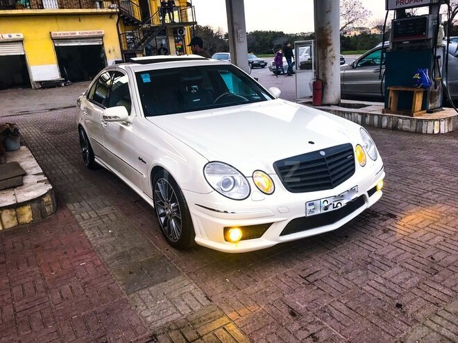 Mercedes E 320 2003, 209,006 km - 3.2 л - Bakı