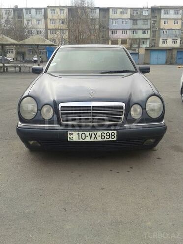 Mercedes E 230 1997, 180,000 km - 2.3 л - Sumqayıt